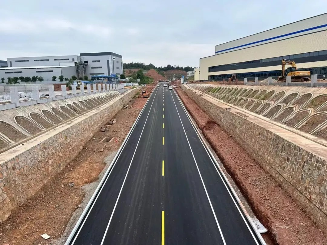 1751013187773548.jpg 640 (4).jpg